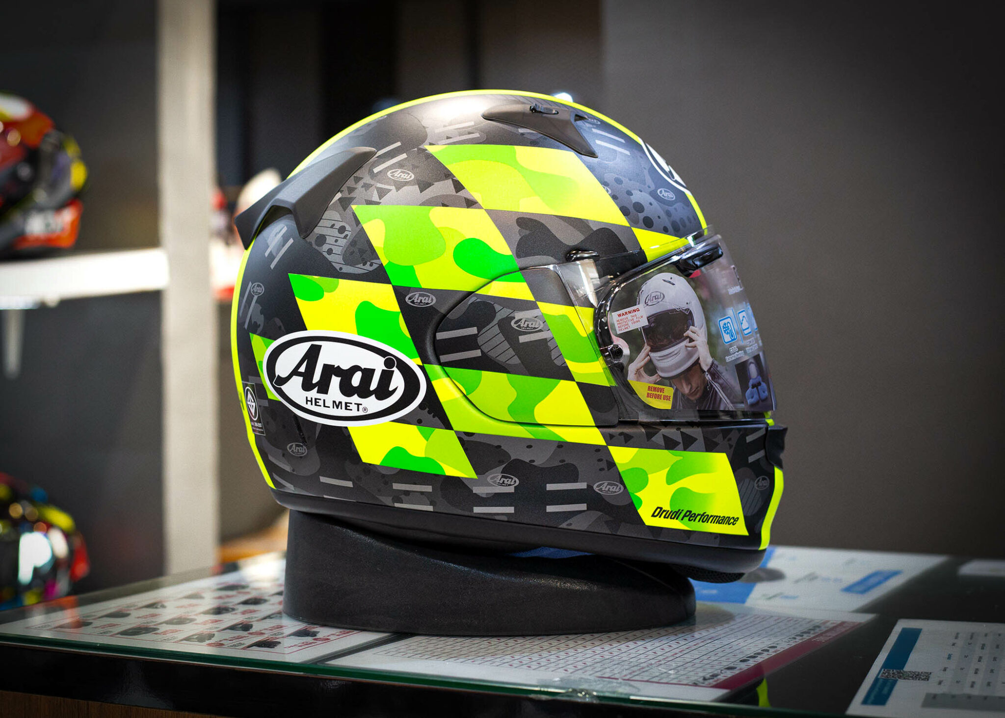 หมวกกันน็อค Arai รุ่น Profile-V Patch Fluor Yellow – หมวกกันน็อค ถุงมือ ...