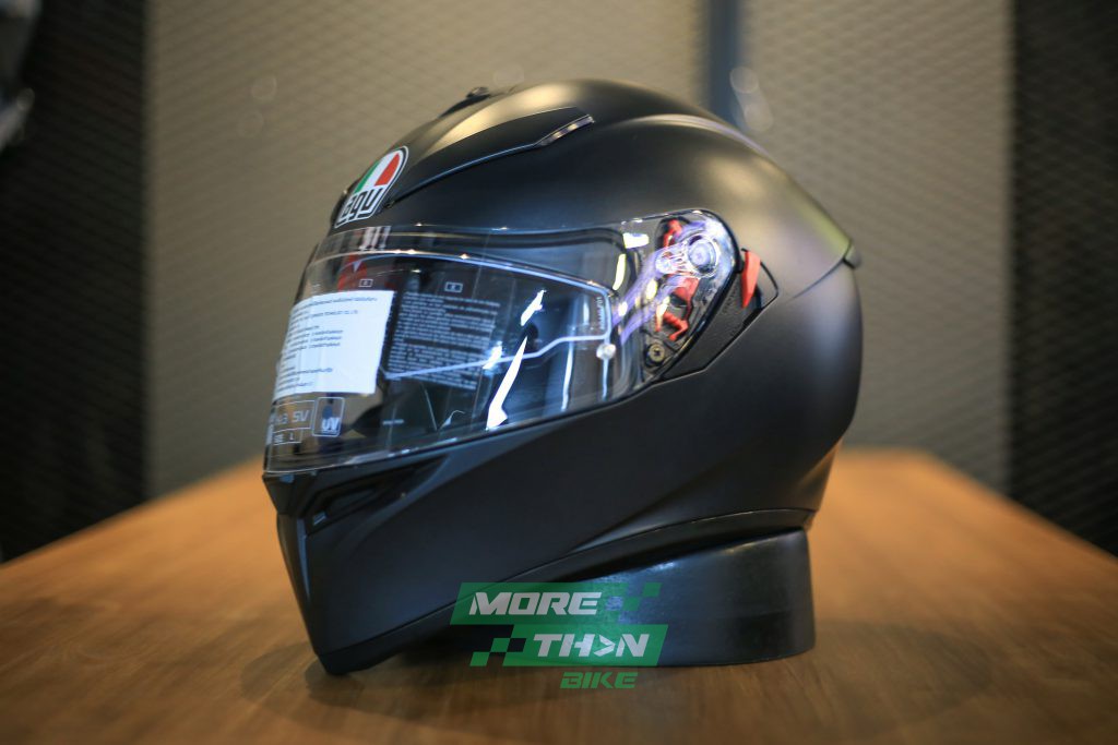 AGV k3 черный