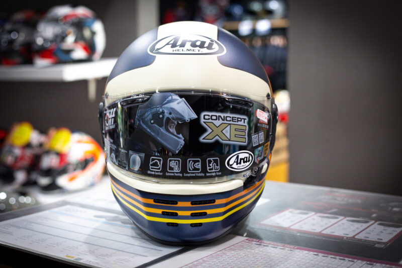 arai-concept-xe-dream-blue-frost-1-3