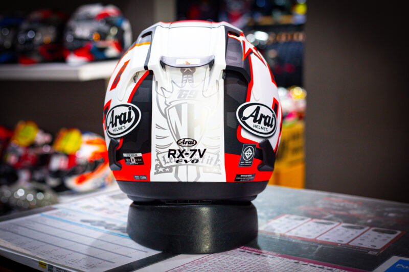 arai-rx-7v-evo-nicky-reset-1-5