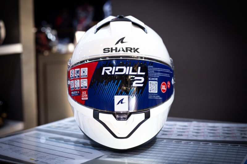 shark-ridill2-white-1-3